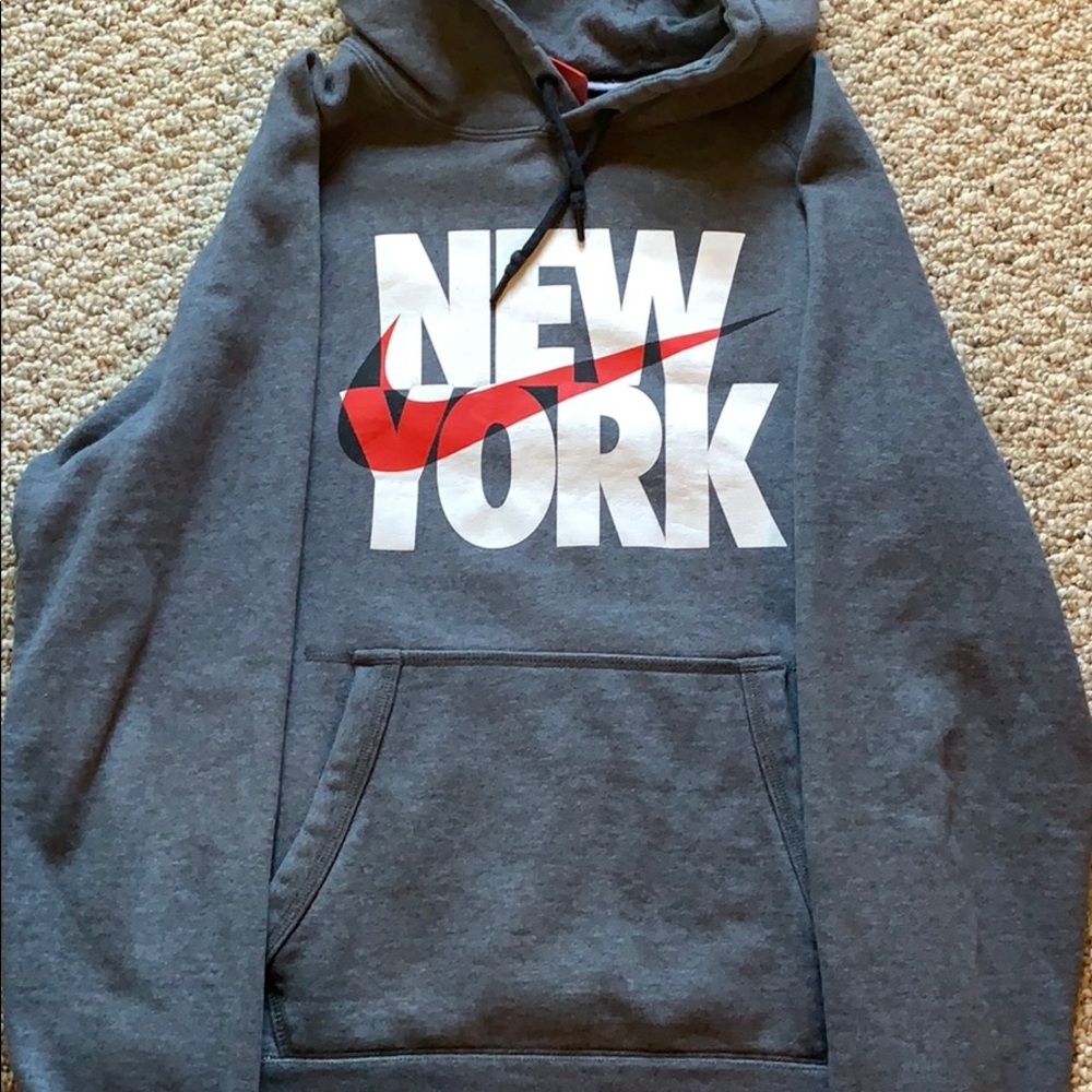 Size small New York Nike hoodie💥